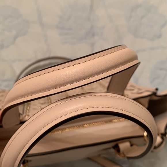 ⭐️Coach Floral Rivets Crossbody - Picture 7 of 13